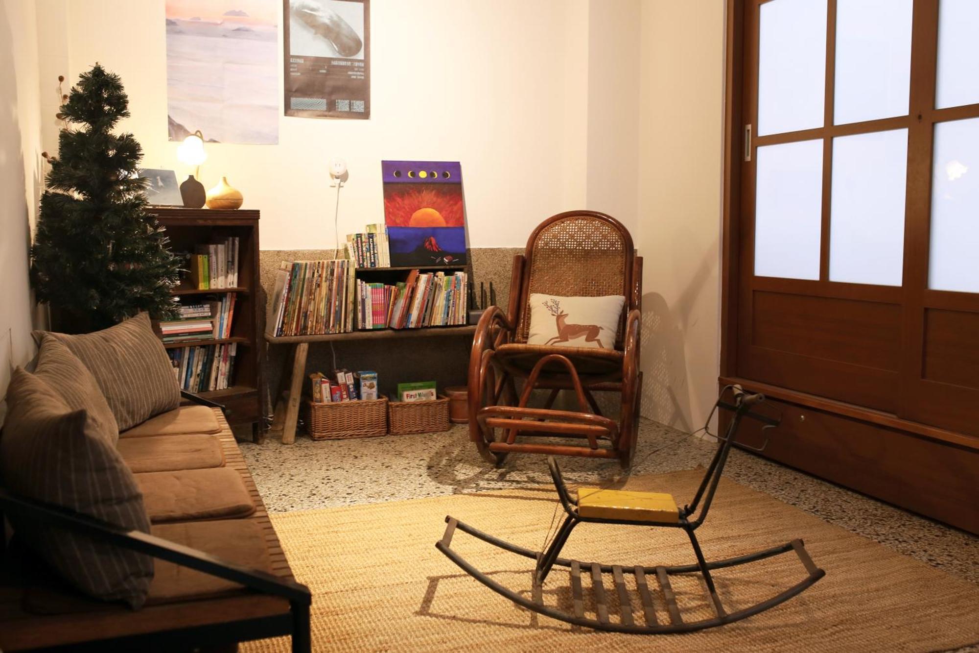 Jimu'S Holiday Home 吉姆俱樂部-台南包棟寵物友善民宿 Exterior photo